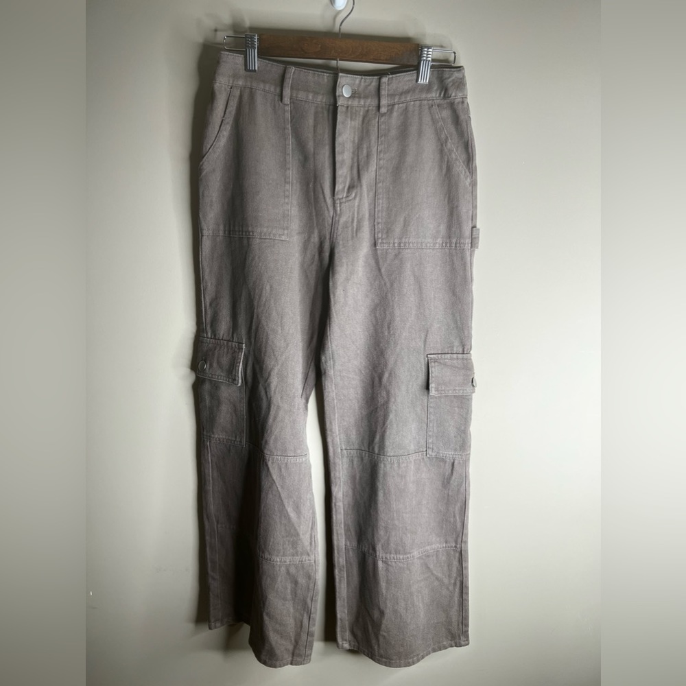 NWT American threads now cargo jeans size small